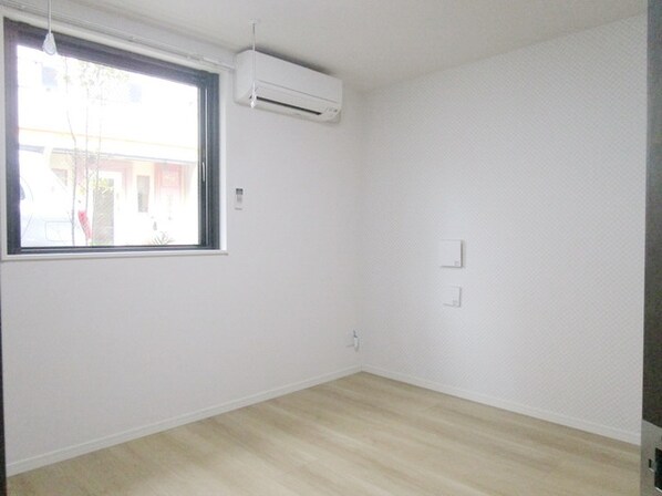 ウェルスクエアイズム奥沢の物件内観写真